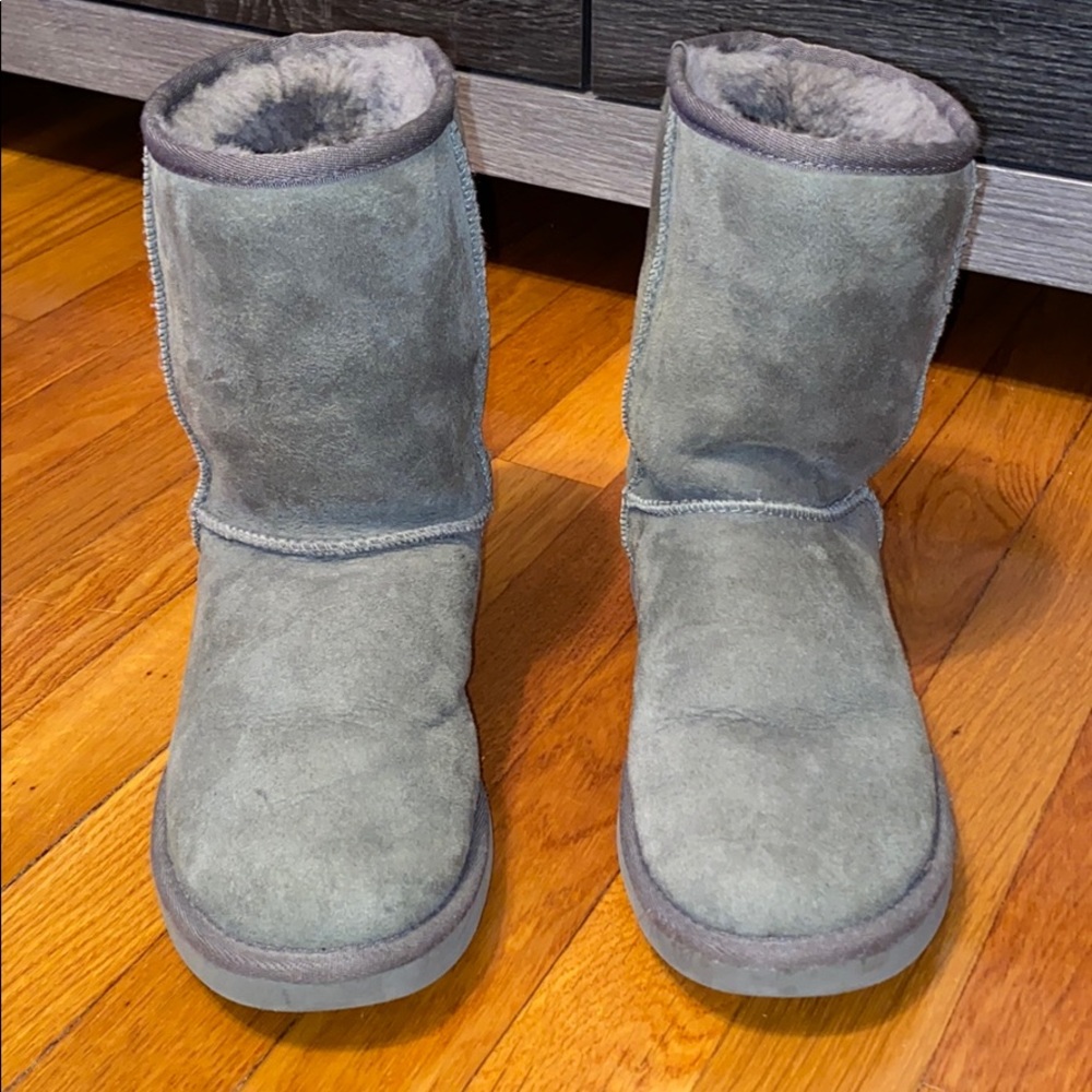 Grey Ugg’s